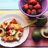 Mango i awokado w cytrynowym sosie - 356 kcal