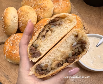 Bułki nadziane a'la burgery