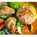 Burgery z grilla z pikantną marmoladą rabarbarową