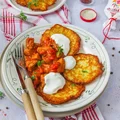 Gulasz paprykowy i placki po węgiersku