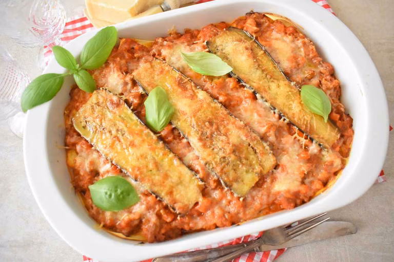 Lasagne z bakłażanem i mięsem mielonym