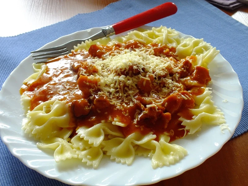 Spaghetti z boczkiem po swojsku