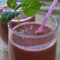 Lassi truskawkowo imbirowe