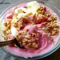 Truskawkowe smoothie bowl