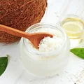 Demakijaż za pomocą naturalnych produktów. Większość na pewno masz już w swojej kuchni