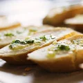 Bagietka czosnkowa