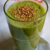 Smoothie ze Szpinakiem, Ananasem i Pomarańczą