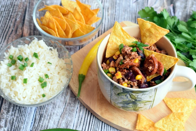Chili con carne z chorizo