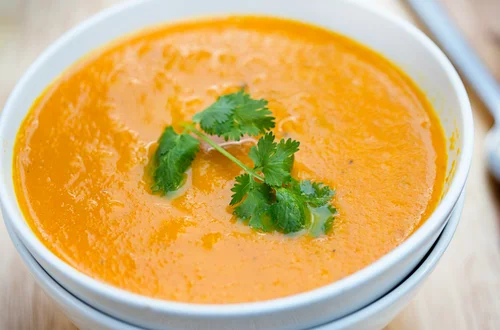 Ta zupa uratowała życie tysiącom dzieci! Ma tylko 3 składniki!