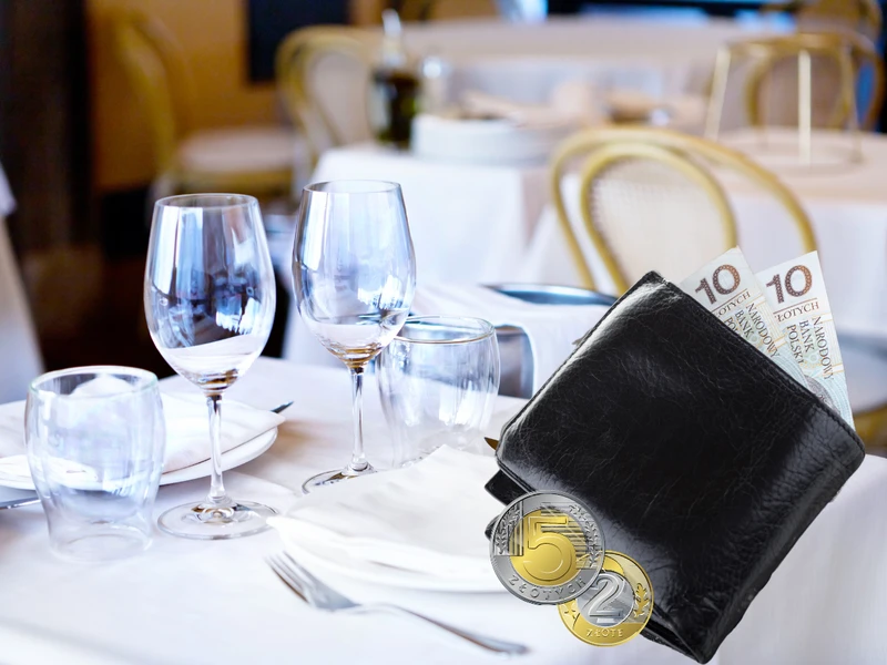 Obowiązkowa opłata za serwis w restauracji? Czy w Polsce się to przyjmie?