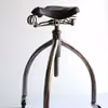 Oryginalny, post punk-owy taboret