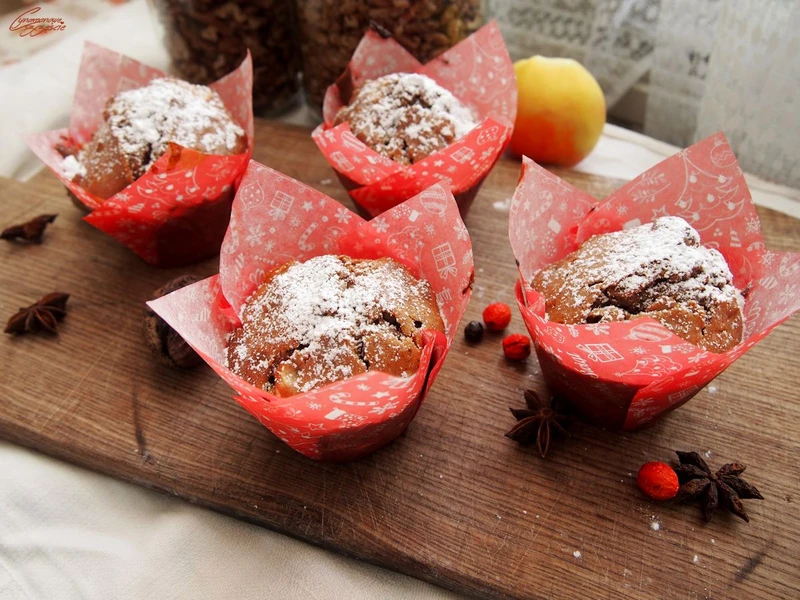 Piernikowe muffinki z jabłkiem