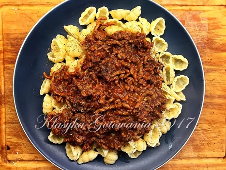 Domowe spaghetti bolognese