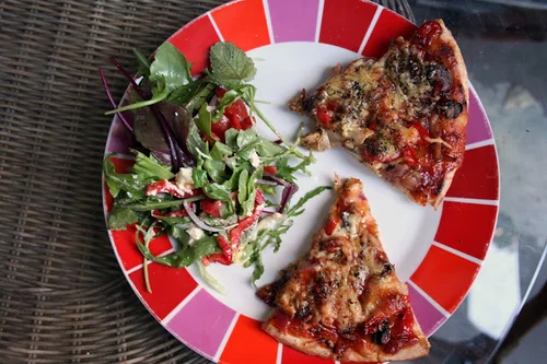 Pizza z kurczakiem barbecue