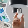 Rachunki za prąd: Jak uniknąć płacenia "opłaty handlowej"?