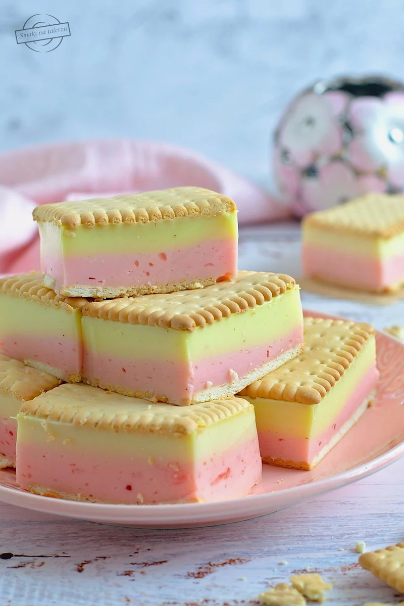 Ciasto pastelowe z serka homogenizowanego (bez pieczenia)