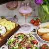 Sałatka z szynką parmeńską, melonem, pomidorami