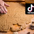 Jak zrobić pyszne pierniczki? Poznaj przepis na świąteczne pierniki, który podbija TikToka!
