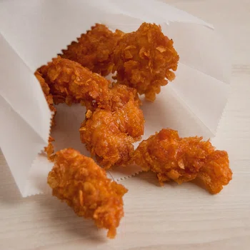 Nuggetsy w płatkach kukurydzianych