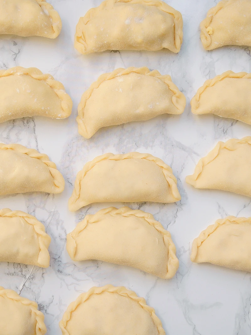 Idealne Ciasto na Pierogi + Wegańskie Ruskie