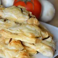 Francuskie trójkąciki z kurczakiem i pieczarkami - hit imprezy!