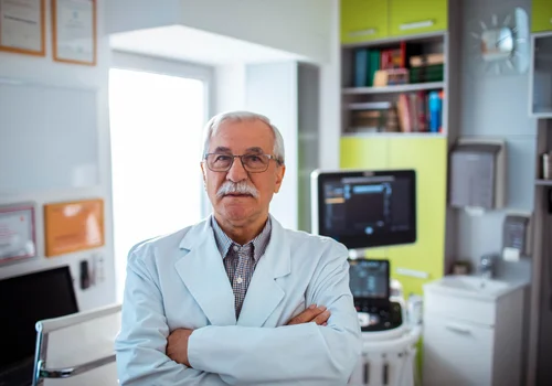 Nie tylko lekarze specjaliści będą wydawać orzeczenia! ZUS zmienia zasady. Poznaj zmiany