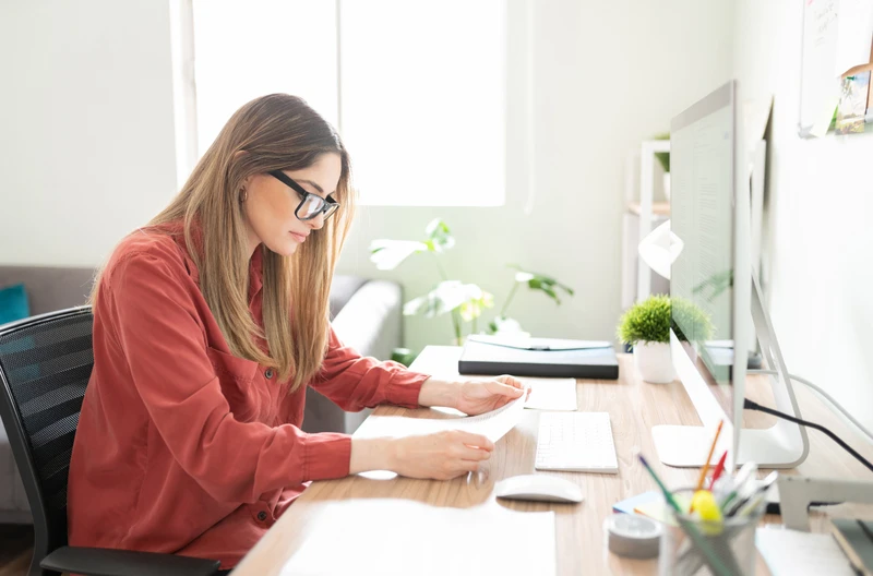 Światowy Dzień Copywritera: Jak Profesjonalny SEO Copywriter Kształtuje Świat Online
