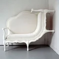 Zakręcona sofa