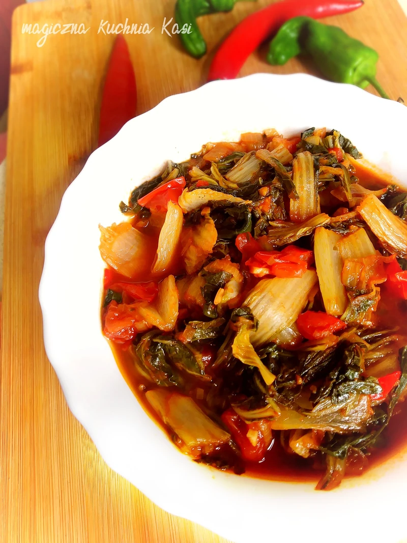 Pak Choi duszone w pomidorach