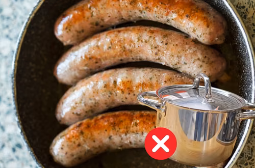 Dlaczego biała kiełbasa jest biała? Ten jeden BŁĄD może zepsuć jej smak!