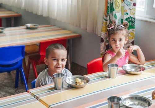 Nowe przepisy w przedszkolach i żłobkach? Dzieci na specjalnych dietach mogą otrzymać wsparcie!