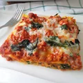 Lasagne z mięsnym ragù i jarmużem