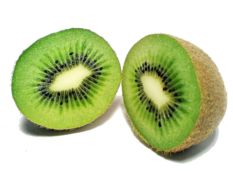 Czy galaretka stężeje po dodaniu kiwi i ananasa?