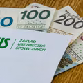 Wróciłeś zza granicy, jesteś na kwarantannie. Sprawdź, czy należy Ci się zasiłek chorobowy