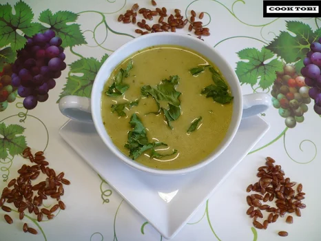 Zupa z trybuli z zielonym pieprzem i orkiszem