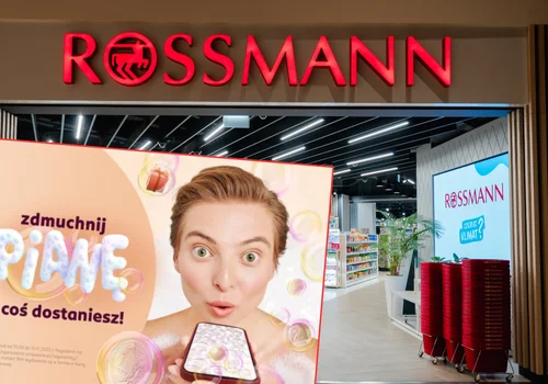 Dmuchnij w telefon i wygraj!? Nowa akcja Rossmanna zaskakuje klientów!