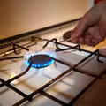 Gotowanie na kuchence gazowej szkodliwe jak smog?! Naukowcy biją na alarm