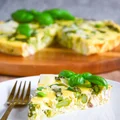 Frittata z kurczakiem i szparagami FIT