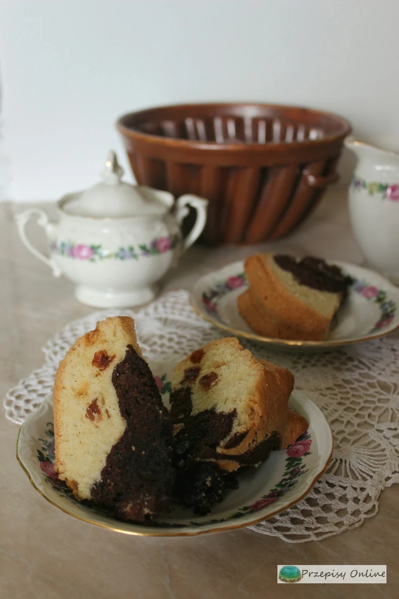 Babka dwukolorowa na oleju