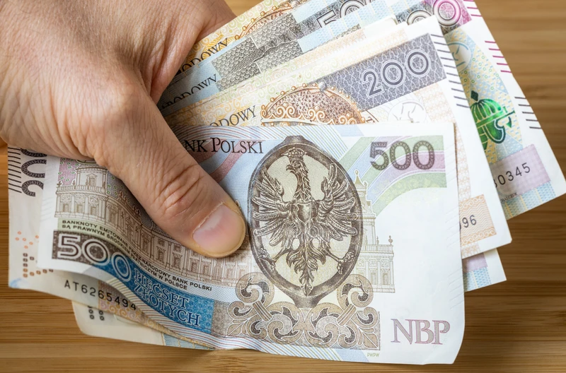 Rząd planuje podwyżkę o 15%! Te osoby dostaną nawet 2760 złotych dopłaty