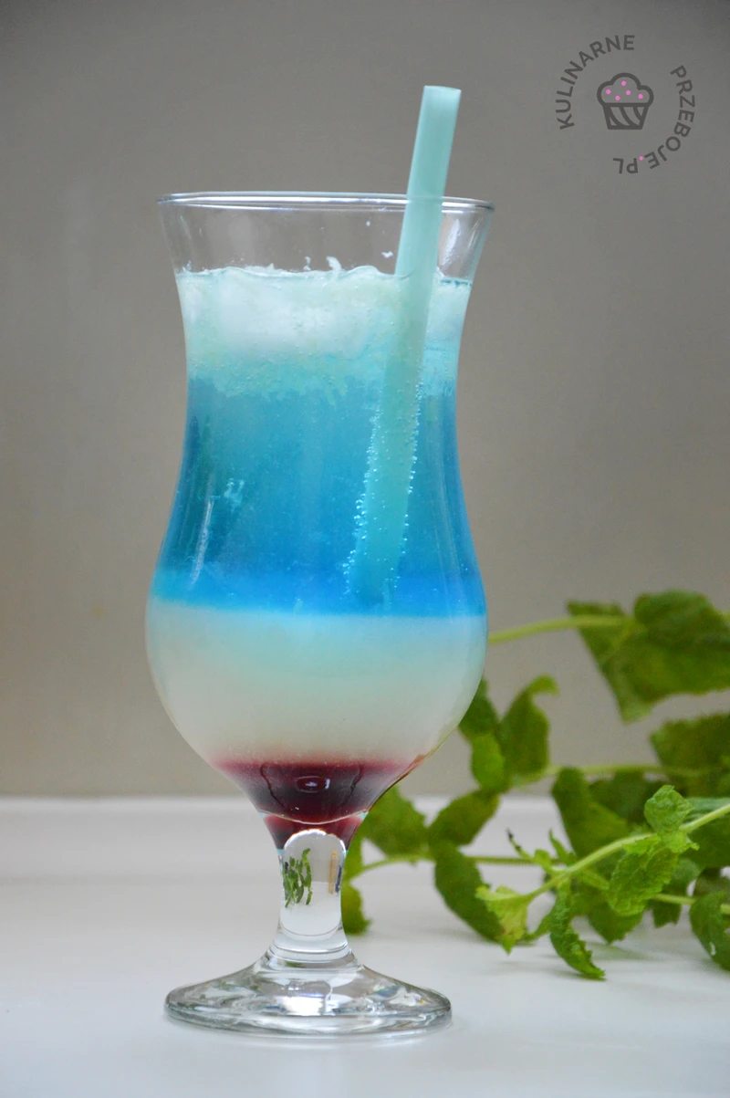 Drink American Pie <3  Dzięki kolorowym warstwom świetnie się prezentuje na każdej imprezie