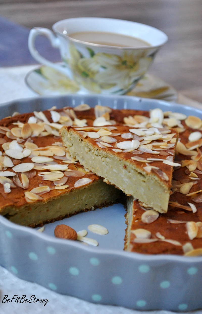 Placek ryżowy z awokado i mango