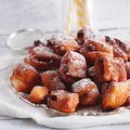 Mini pączki z jagodami