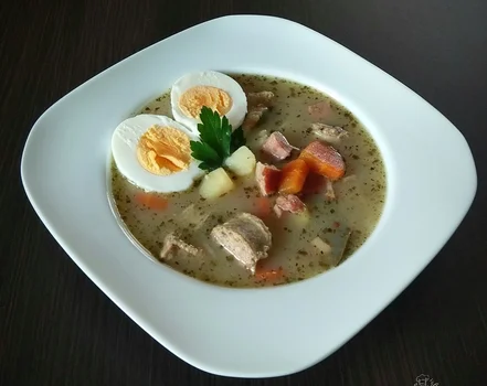 Żurek – gęsta, sycąca zupa