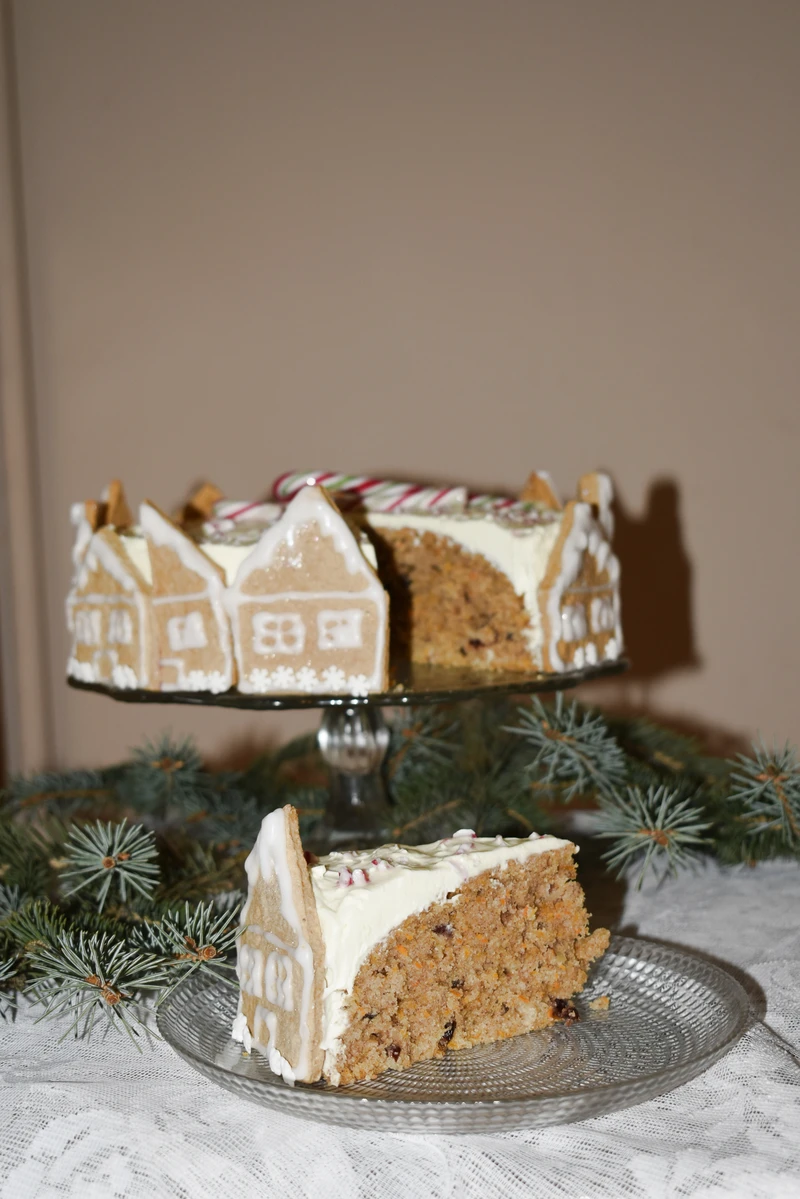 CIASTO MARCHEWKOWE Z ŻURAWINĄ I MASCARPONE