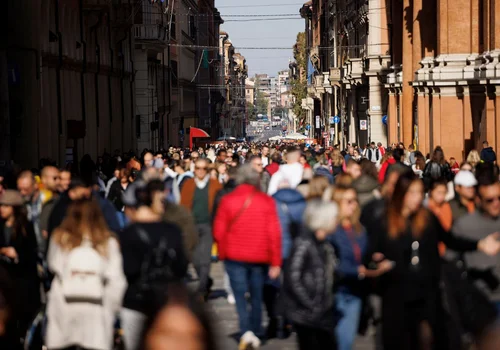 Nowe zagrożenie dla podróżnych! Ten wirus pojawił się w Europie!