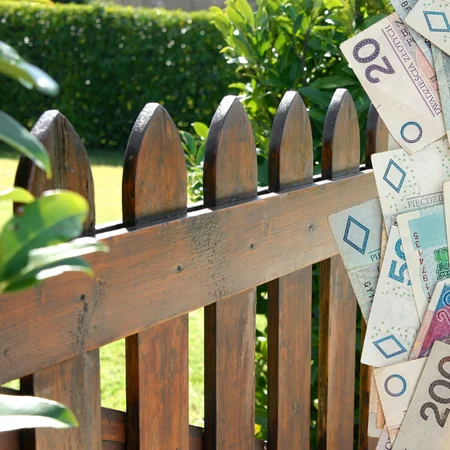 Straszą podatkiem od ogrodzenia? Spokojnie - zapłacą tylko wybrani