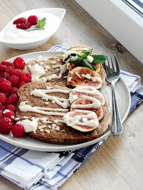PLACUSZKI Z PŁATKÓW TEFF (MIŁKI ABISYŃSKIEJ)