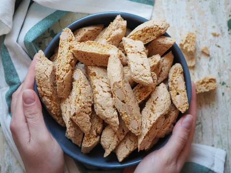 Cantuccini – Włoskie ciasteczka migdałowe