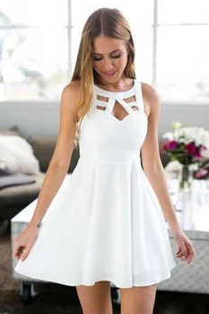 Koktajlowa, biała sukienka